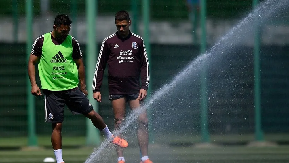 Chicharito y Marco Fabián con la Selección