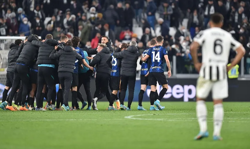 Inter celebrando su victoria ante la Juve
