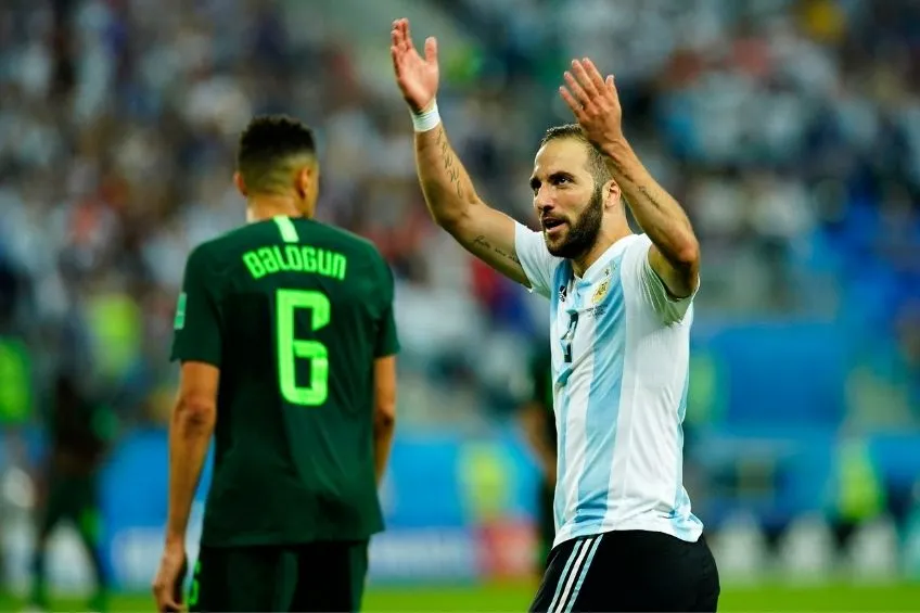 IMAGO7 Gonzalo Higuaín tras un partido del Mundial de Rusia 2018