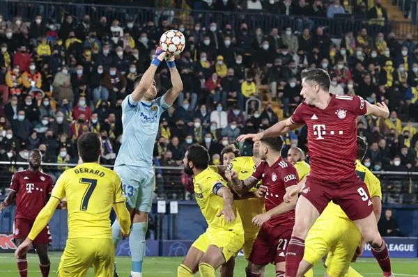 EFE Villarreal ante Bayern Munich en la Ida de los Cuartos de Final de Champions