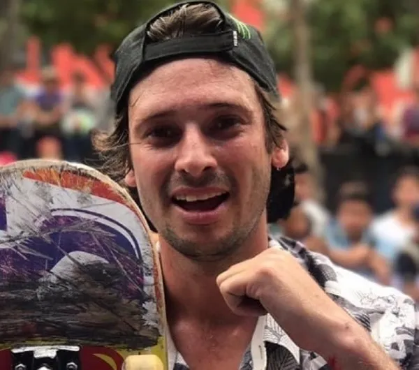 Mario Sáenz, skater mexicano