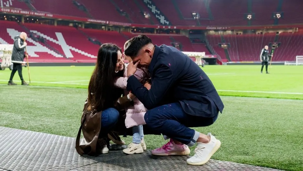 Ajax Edson no pudo contener las lágrimas