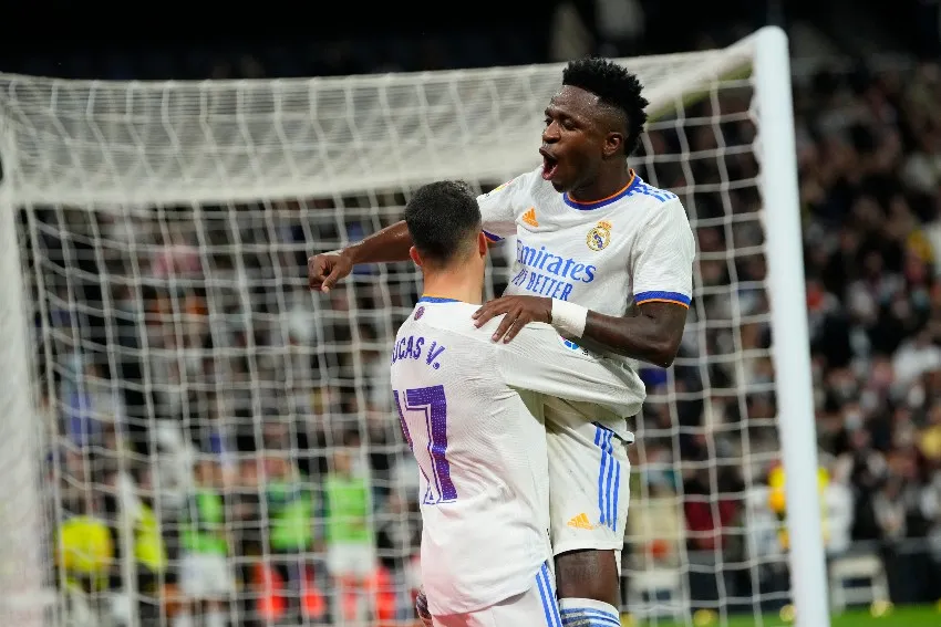 Viniciuis celebrando un gol con Real Madrid
