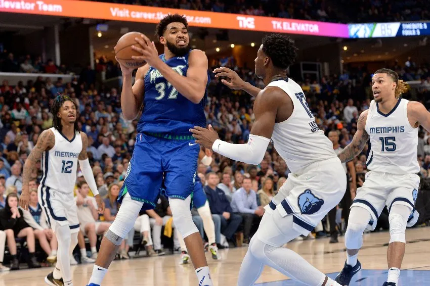 Karl Anthony Towns en el partido de Timberwolves