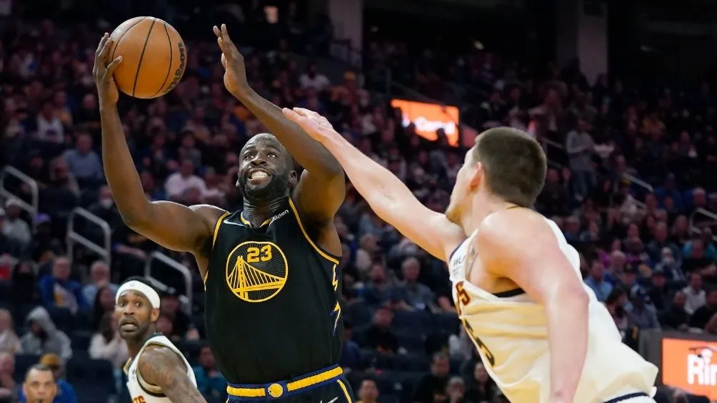 AP Golden State derrotó a Nuggets