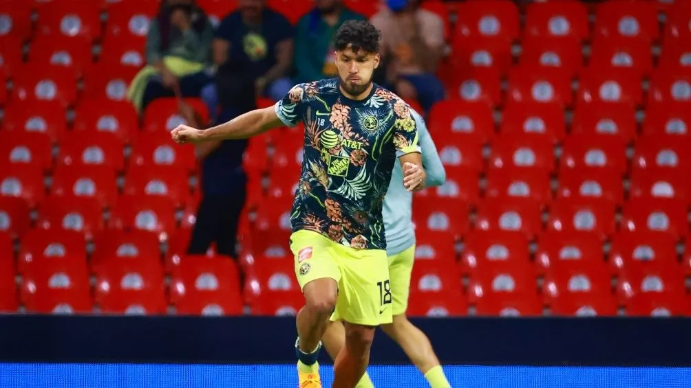 Valdez en el juego con América