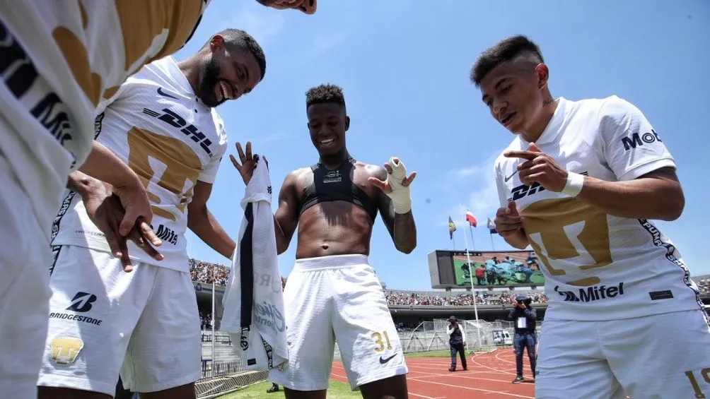 Pumas festeja la victoria