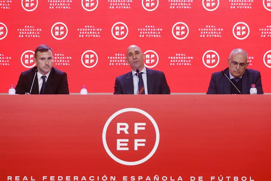 Conferencia de prensa de Luis Rubiales