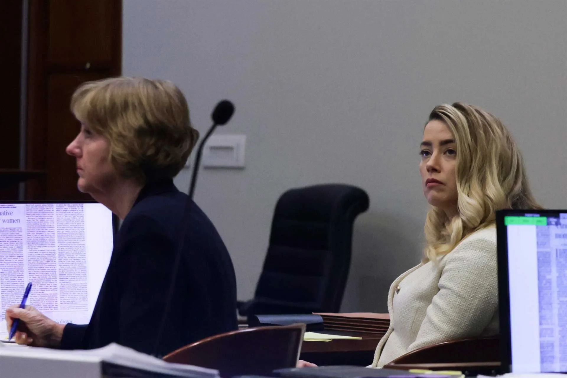 Amber Heard atenta a las declaraciones