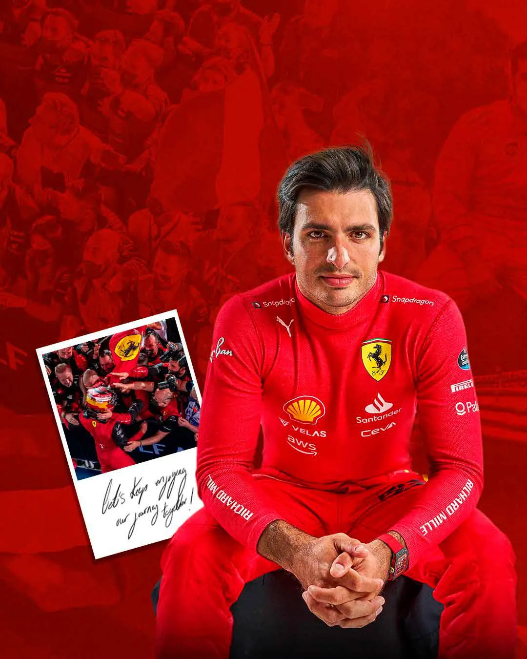 TWITTER @Carlossainz55 Carlos Sainz presume los colores de Ferrari