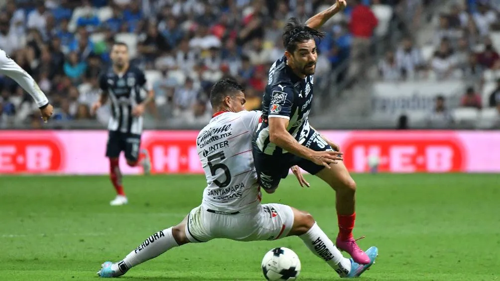 El mediocampista de los Rayados no jugará contra Tuzos