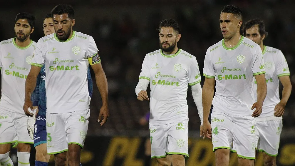 Jugadores de FC Juárez tras perder ante Mazatlán en Liga MX
