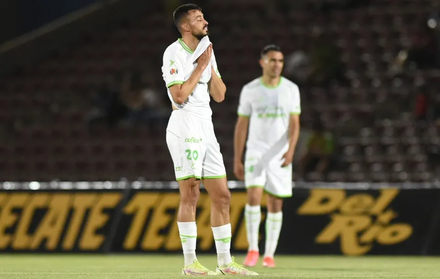 Jugadores de Bravos tras derrota ante Mazatlán