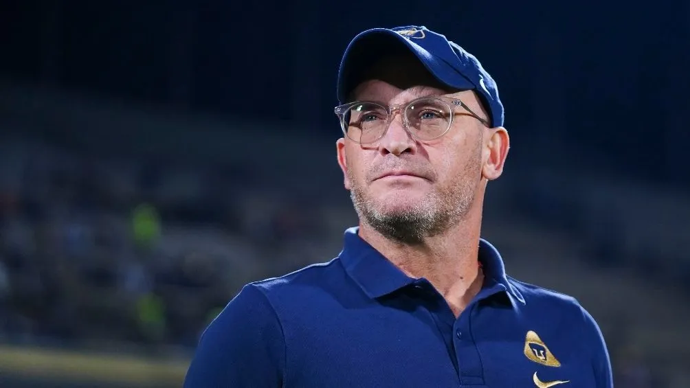 Lillini en un partido con Pumas