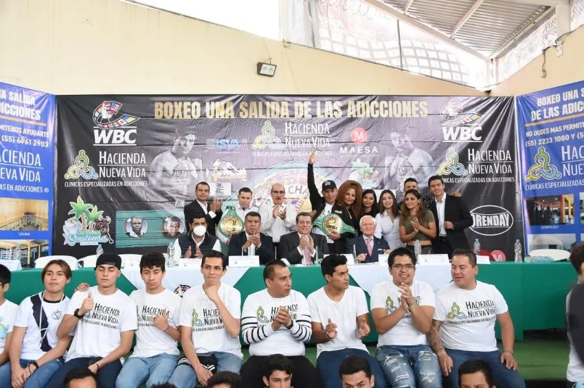 Mago González tras ser dado de alta de su rehabilitación