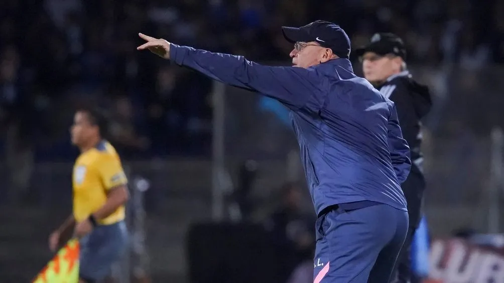 Lillini en el partido de Pumas