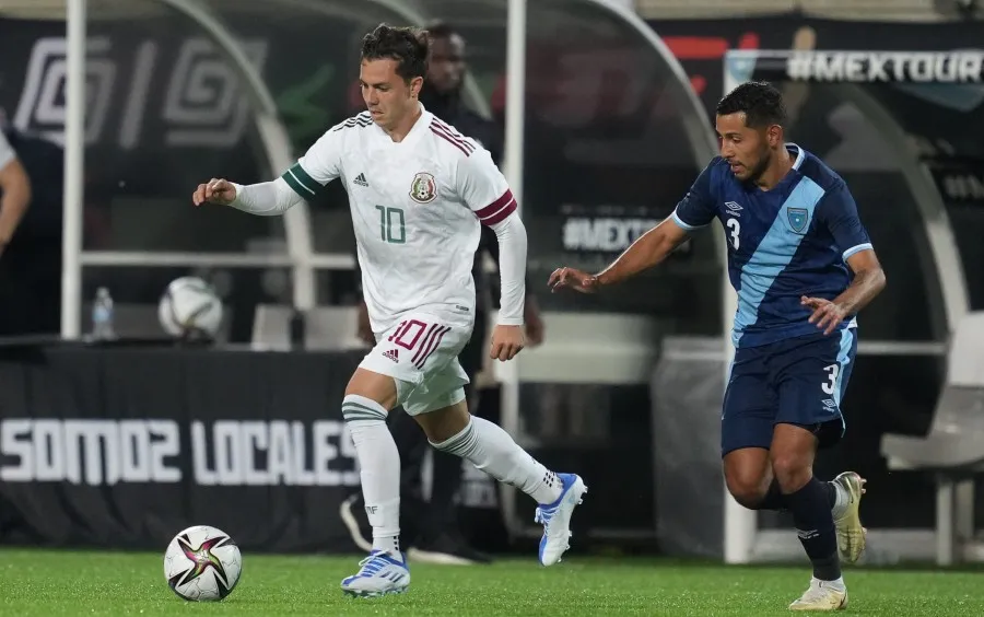MEXSPORT Sebastián Córdova en juego ante Guatemala