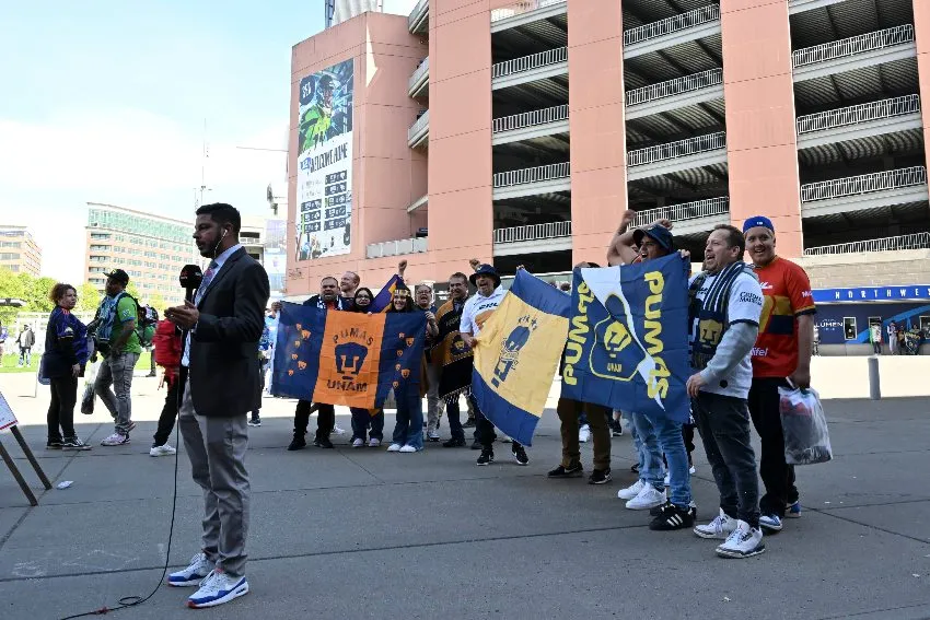 Afición de Pumas en el Lumen Field