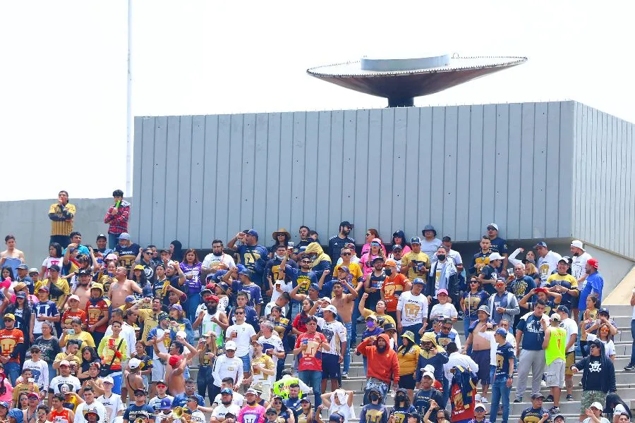 IMAGO7 Afición de Pumas en CU