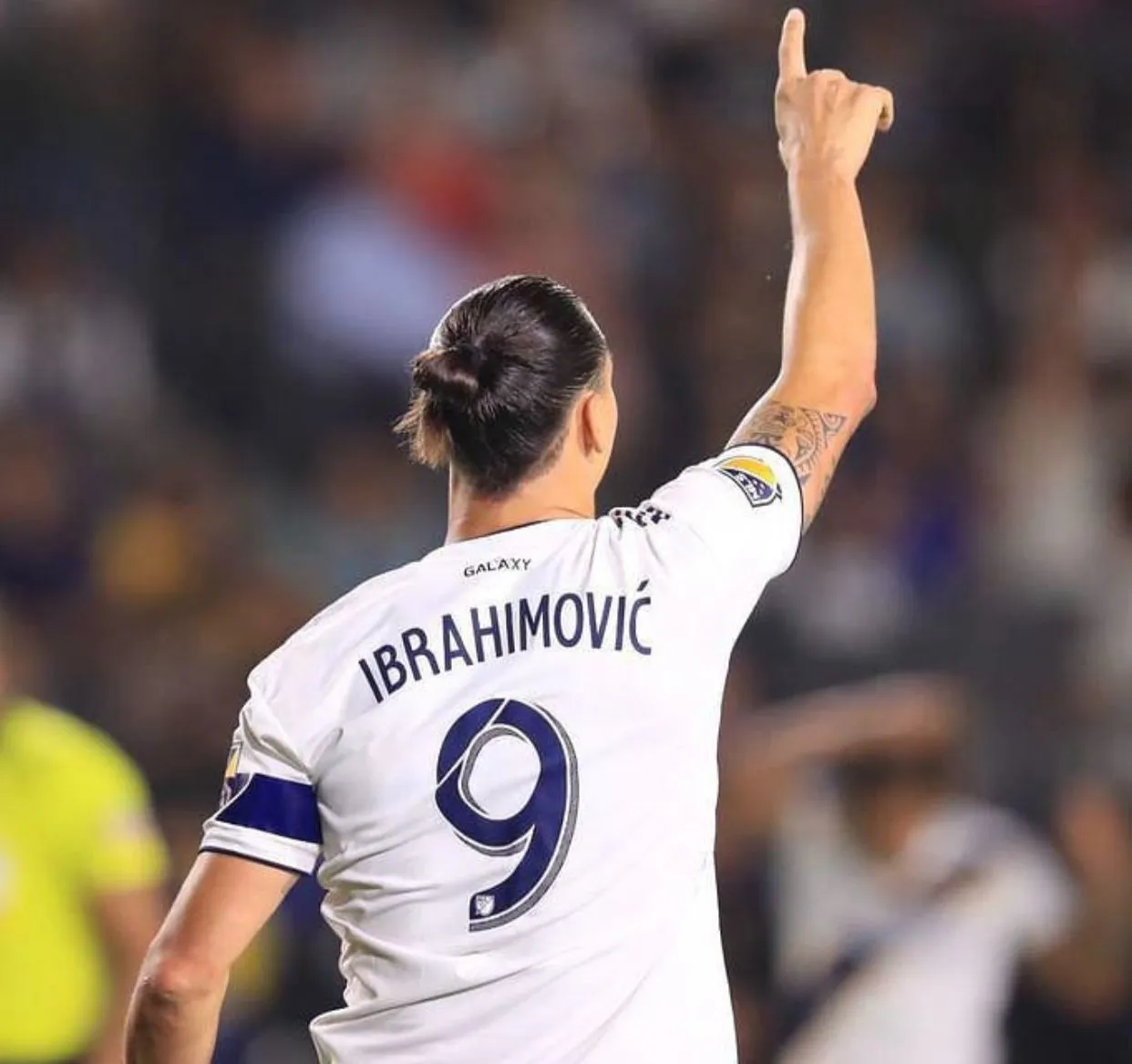 Zlatan con el jersey de LA Galaxy
