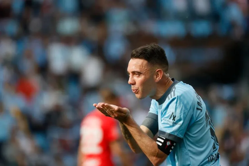 Iago Aspas festejando un gol