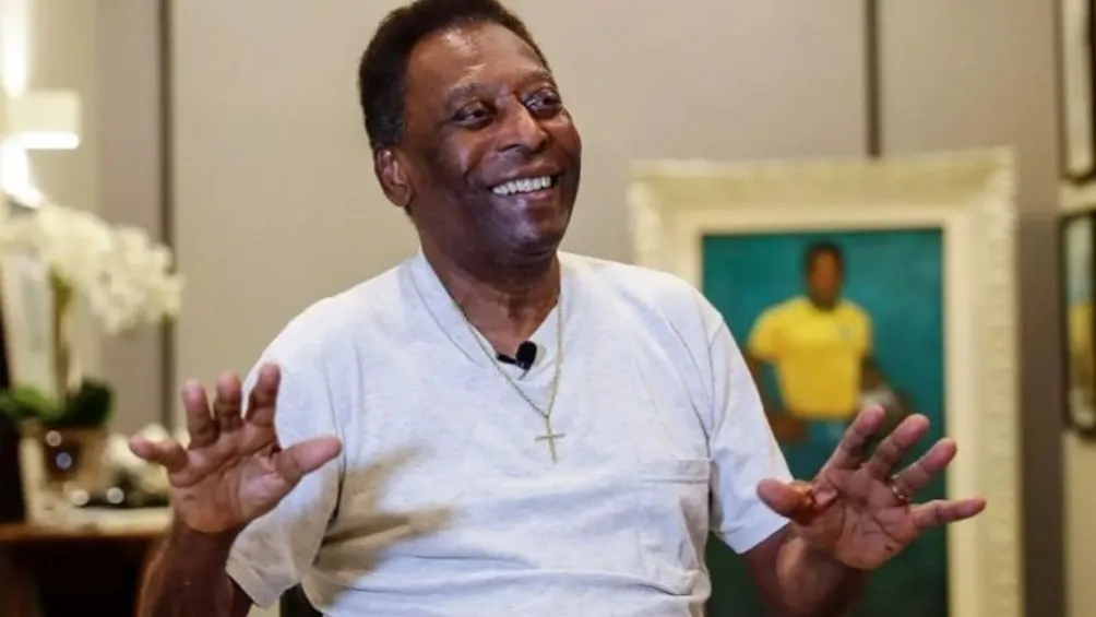 Ignacio Suárez bailó de 'nalgazo' con Pelé en el Mundial de Italia 90