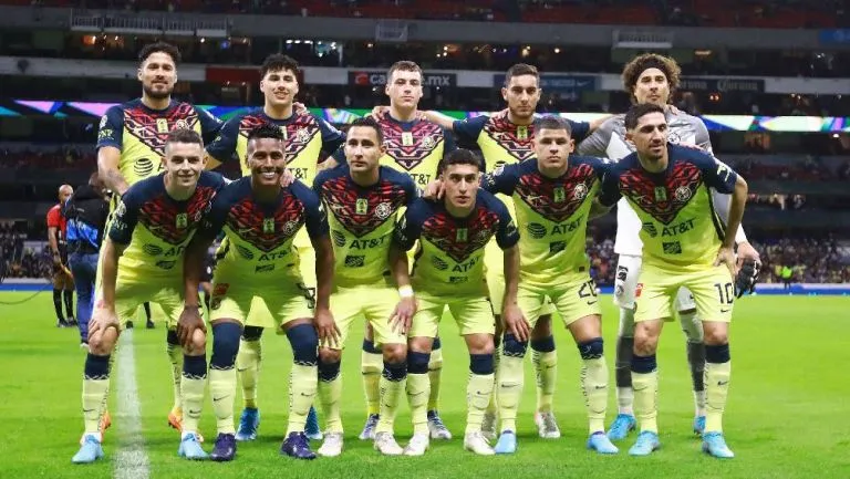 Jugadores del América previo a un partido