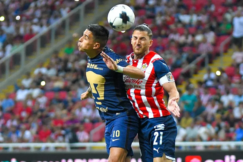 Álvarez y Mier en el partido de Repechaje