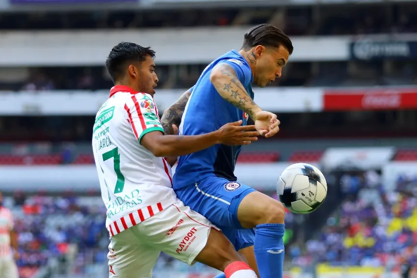 Tabó en un partido de Cruz Azul ante Necaxa