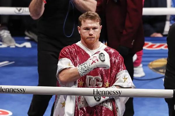 Canelo Álvarez previo a una pelea