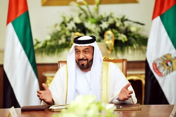 EFE Khalifa hablando en conferencia meses antes de su fallecimiento