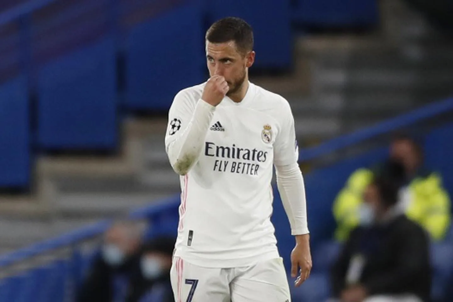 Hazard jugando con el Real Madrid