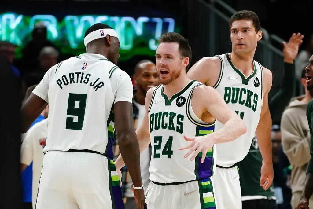 AP Bucks contra Celtics en Playoffs