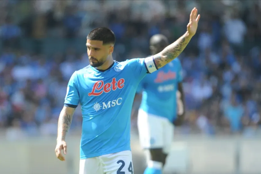 Insigne en us despedida del Napoli