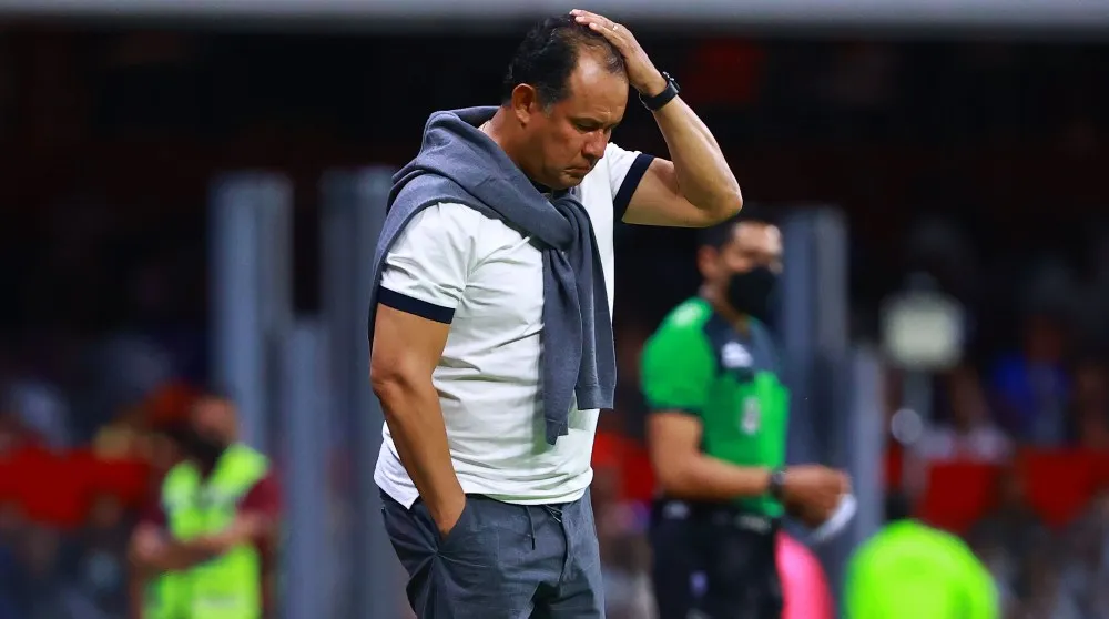 IMAGO7 Juan Reynoso, estratega cementero