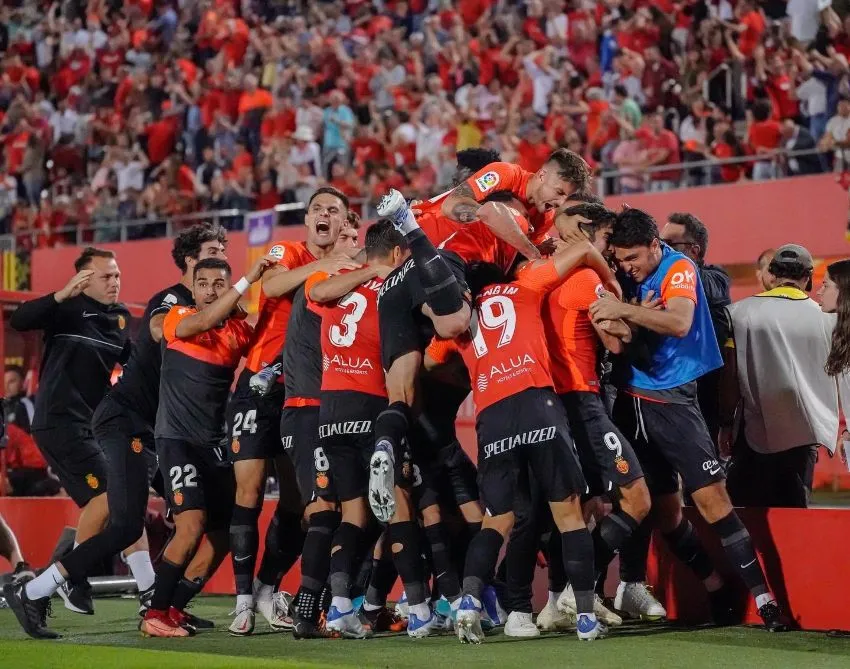 Mallorca celebrando un gol