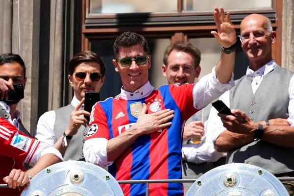 Lewandowski, en ayuntamiento en la plaza Marienplatz