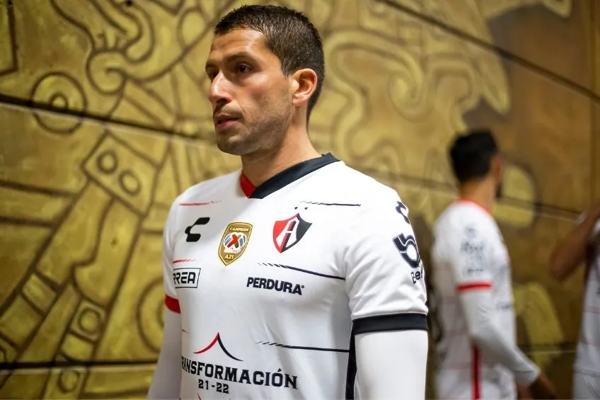 IMAGO7 Martín Nervo previo a un partido del Atlas