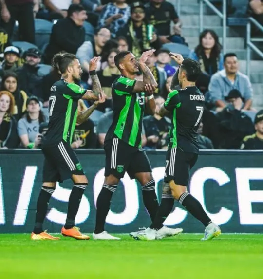 TWITTER @AustinFC Jugadores de Austin, en festejo de gol