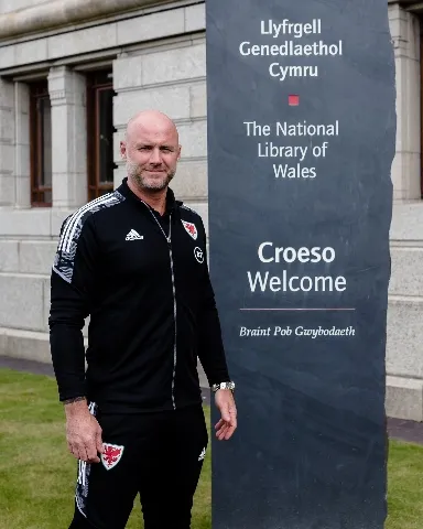 Robert Page seleccionador de Gales