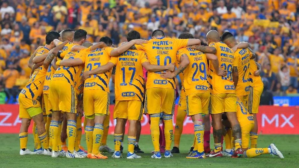 Jugadores de Tigres previo a jugar la Semifinal de Vuelta ante Atlas