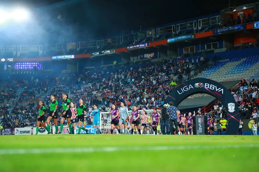 Pachuca vs Chivas en la Final de Ida de la Liga MX Femenil