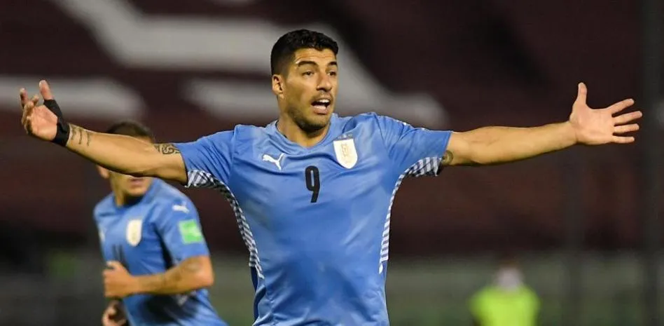 Luis Suárez, molesto tras acción