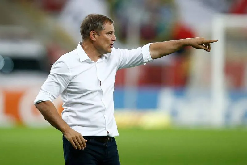 ESPECIAL Diego Aguirre dirigiendo