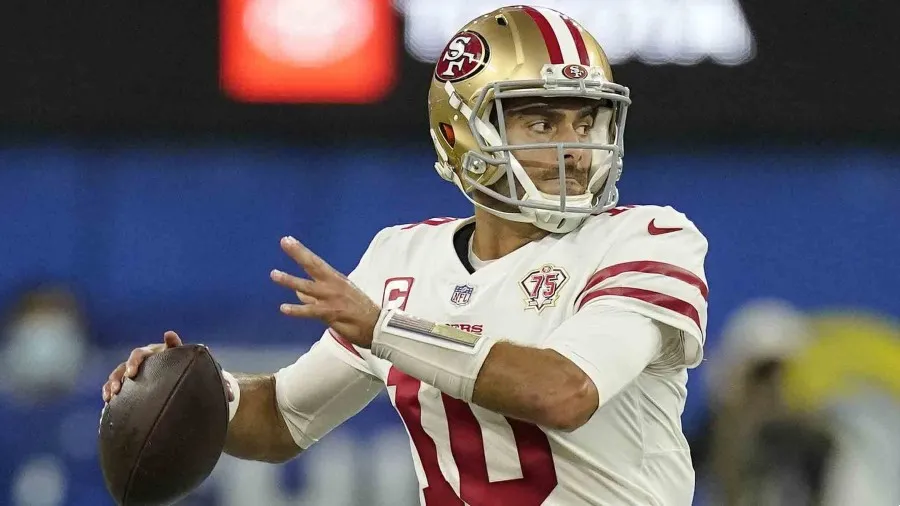 Jimmy Garoppolo durante un partido con 49ers