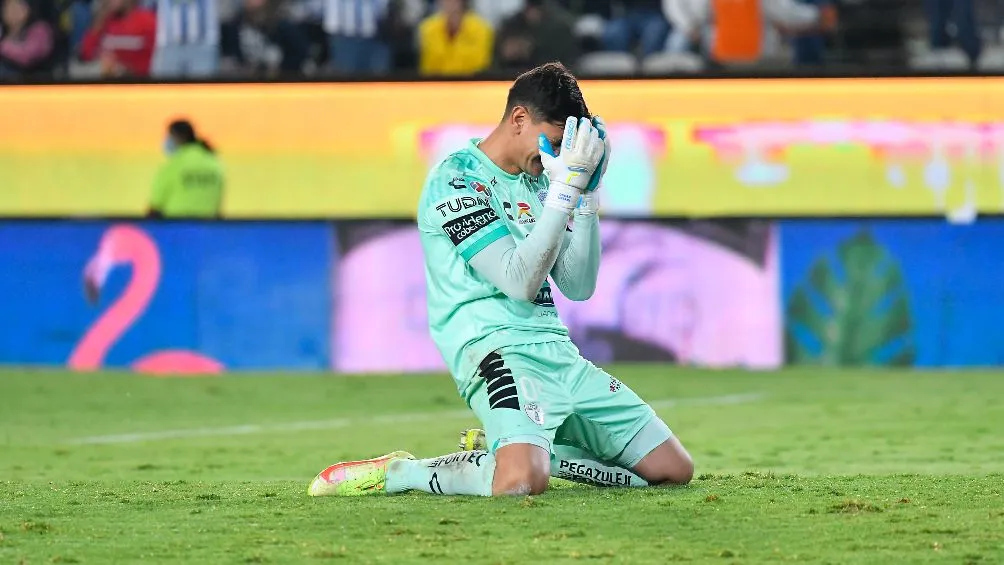 Ustari tuvo una situación muy complicada en su estadía en Atlas