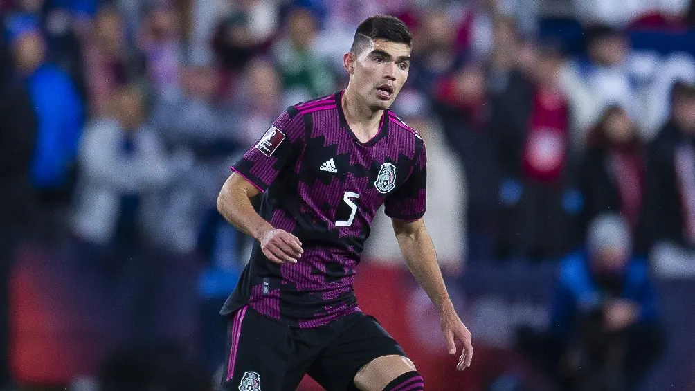 MEXSPORT Johan Vásquez jugando partido con la Selección Mexicana