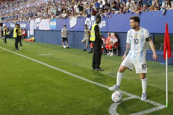 EFE Messi en el Argentina vs Estonia