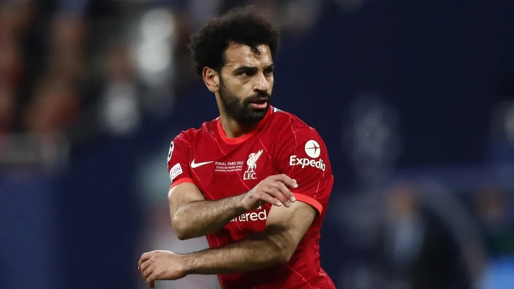 Mohamed Salah jugando la Final de Champions League con Liverpool