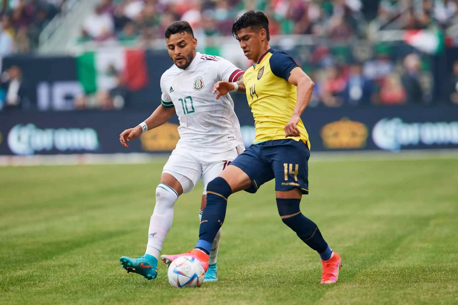 MEXSPORT México jugando partido amistoso internacional ante Ecuador